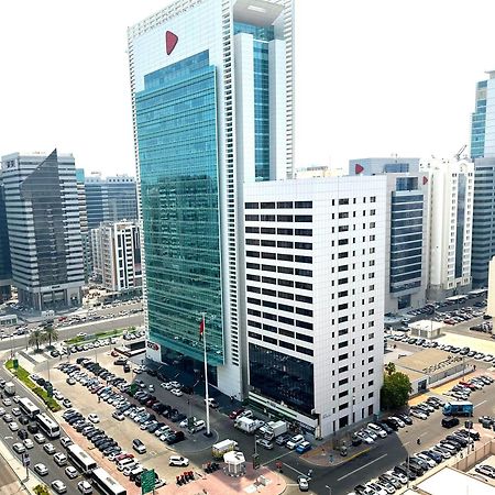 Royal Rose Abu Dhabi, A Curio Collection By Hilton Affiliated Hotel Zewnętrze zdjęcie