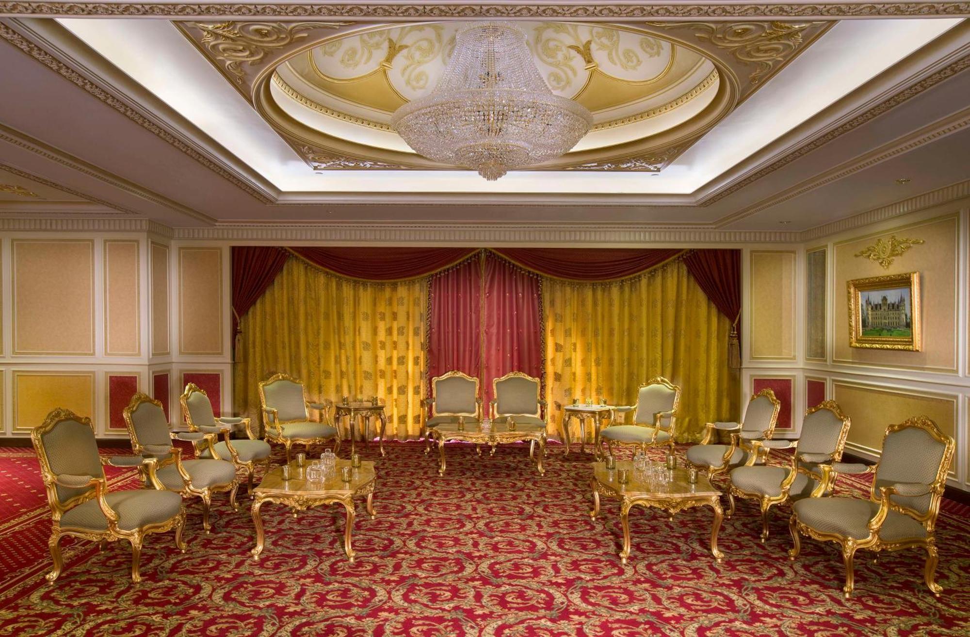 Royal Rose Abu Dhabi, A Curio Collection By Hilton Affiliated Hotel Zewnętrze zdjęcie