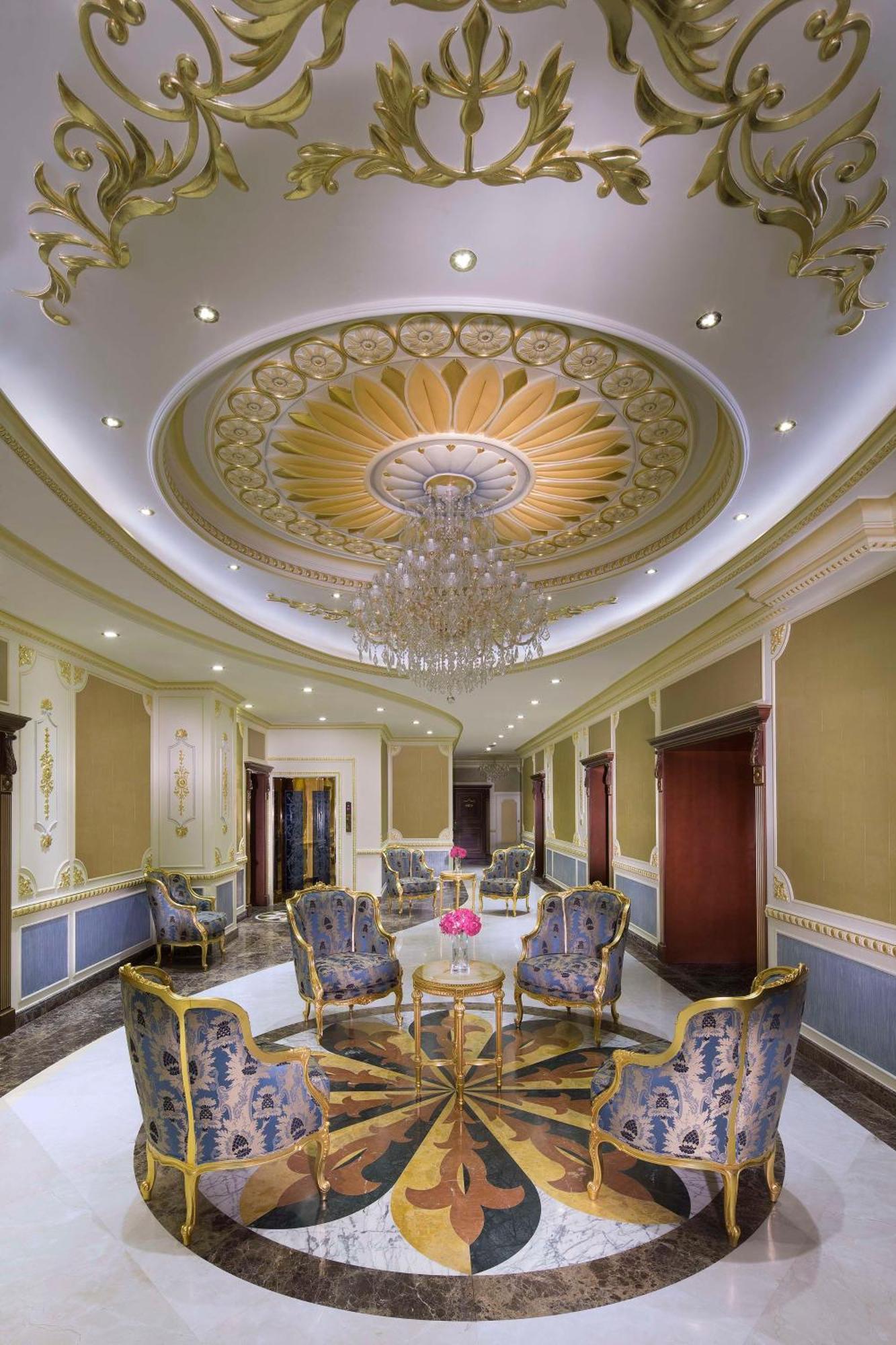 Royal Rose Abu Dhabi, A Curio Collection By Hilton Affiliated Hotel Zewnętrze zdjęcie