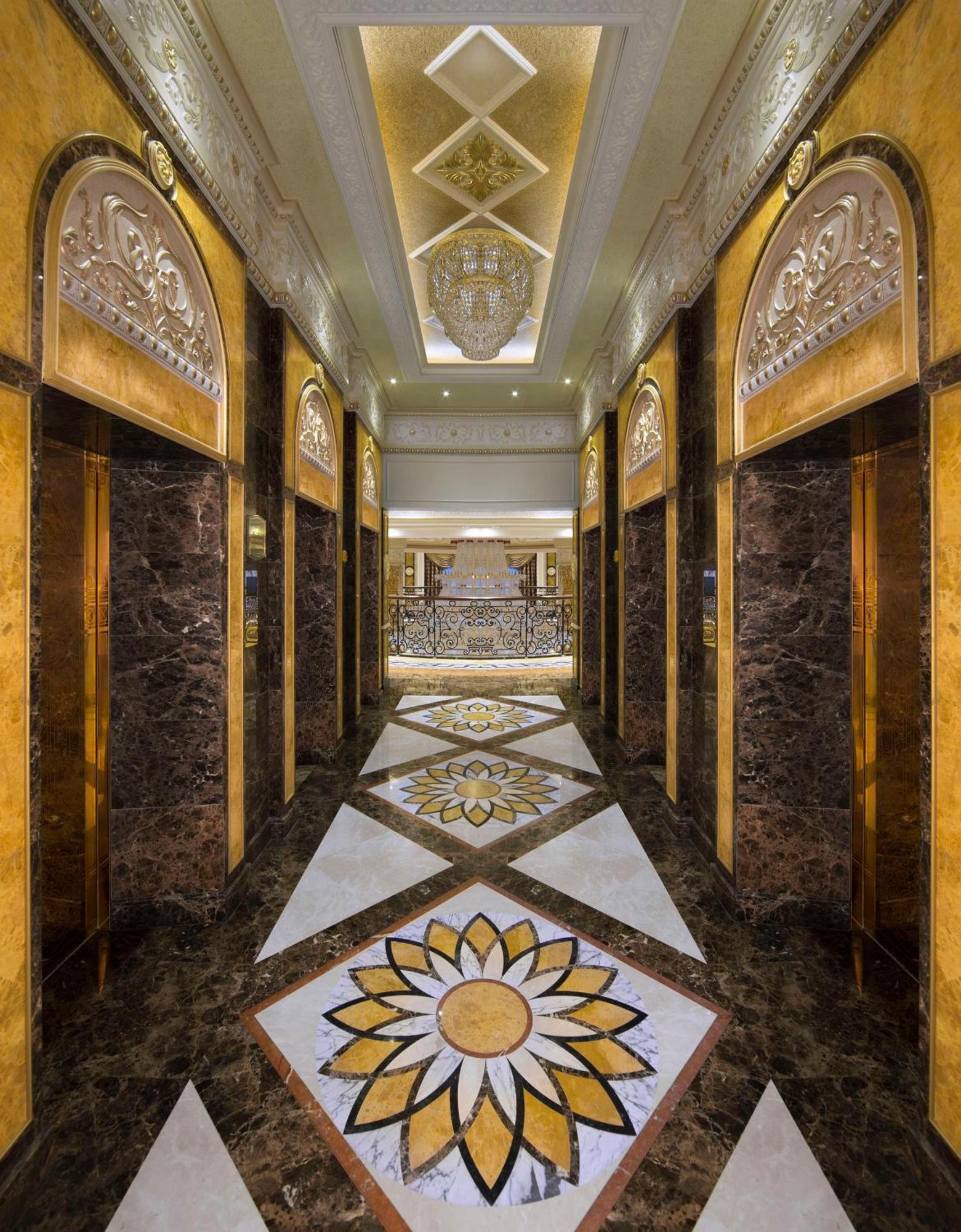 Royal Rose Abu Dhabi, A Curio Collection By Hilton Affiliated Hotel Zewnętrze zdjęcie